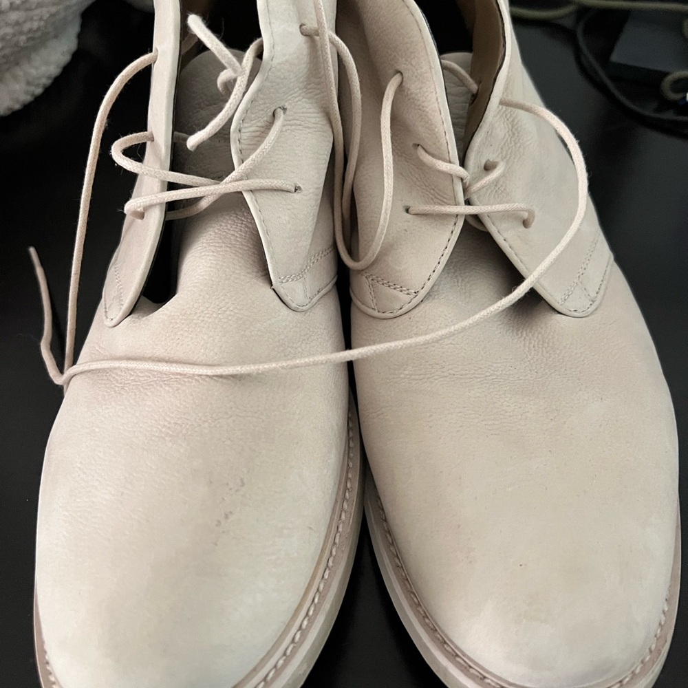 Aldo Men's Cream Chukka Boots